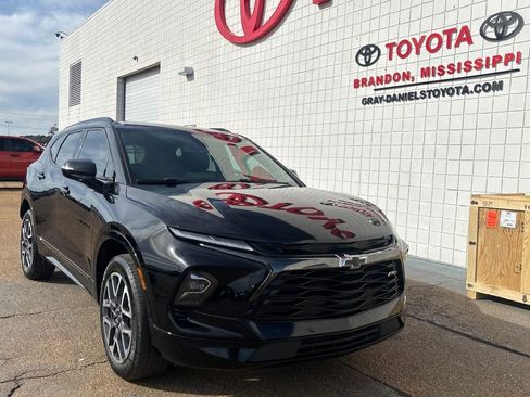 Used 2024 Chevrolet Blazer RS image 3
