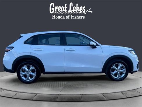 Used 2025 Honda HR-V LX image 6