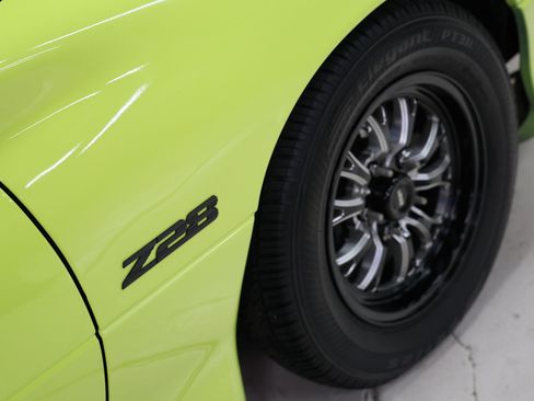 Used 1994 Chevrolet Camaro Z28 image 23