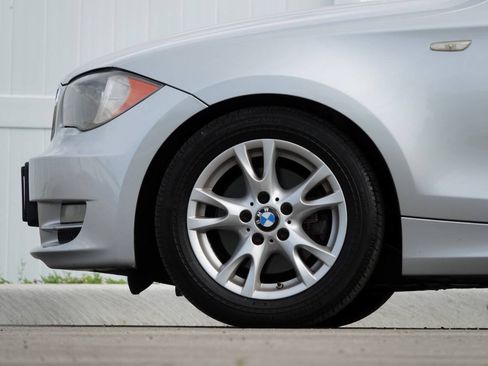 Used 2009 BMW 128i Convertible RWD image 43