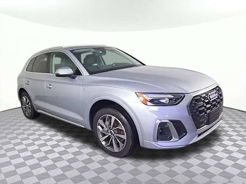 Used 2023 Audi Q5 2.0T Premium w/ Convenience Package AWD/4WD image 34