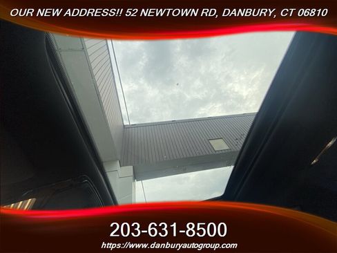 Used 2023 BMW 330i xDrive Sedan w/ M Sport Package AWD/4WD image 22