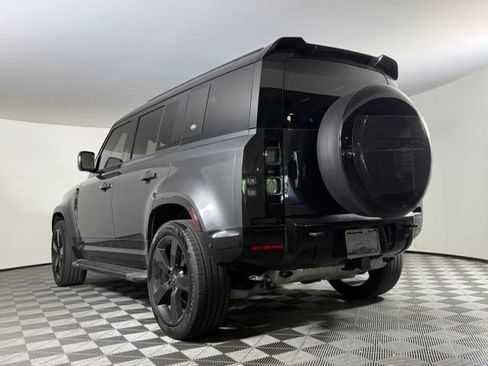 Used 2024 Land Rover Defender 110 X AWD/4WD image 4