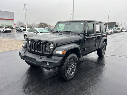 Used 2024 Jeep Wrangler Sport S image 1