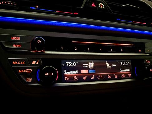 Used 2017 BMW 740i RWD image 32