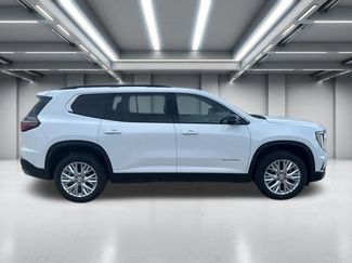 Used 2026 GMC Acadia Elevation w/ Elevation Premium Package AWD/4WD video 1