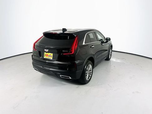 Used 2024 Cadillac XT4 Premium Luxury AWD/4WD image 9