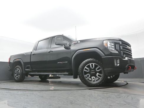 Used 2023 GMC Sierra 2500 AT4 image 25