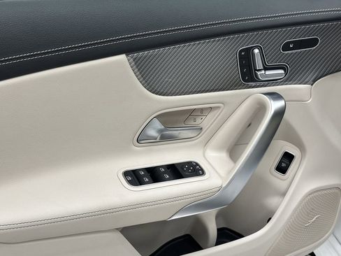 Certified 2025 Mercedes-Benz CLA 250 image 10