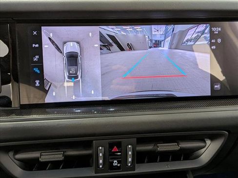 Used 2025 Porsche Cayenne GTS image 19