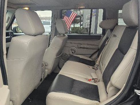 Used 2008 Jeep Commander Overland image 5