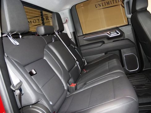 Used 2025 GMC Sierra 3500 SLT w/ SLT Premium Package image 80