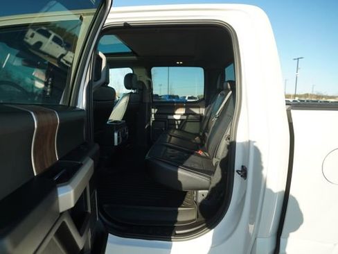 Used 2018 Ford F150 Lariat image 15