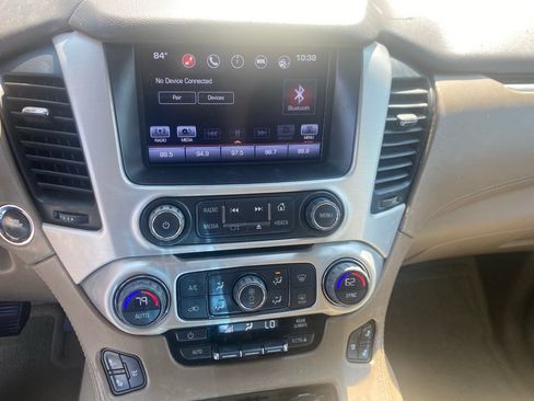 Used 2016 GMC Yukon XL SLT w/ Open Road Package RWD image 13