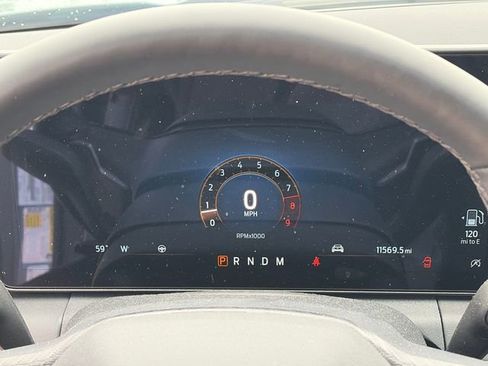 Used 2025 Ford Mustang GT Premium RWD image 23