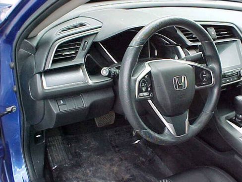 Used 2017 Honda Civic EX-T image 19