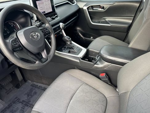 Used 2023 Toyota RAV4 XLE FWD image 9