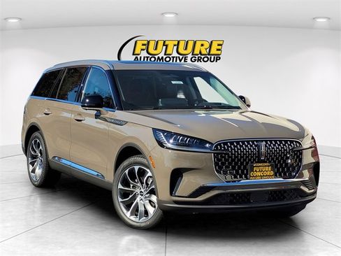New 2025 Lincoln Aviator Reserve image 1