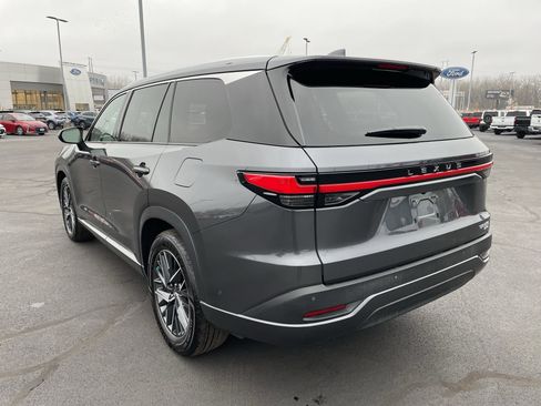 Used 2025 Lexus TX 350 AWD w/ Technology Package image 3