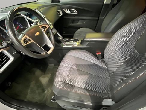Used 2016 Chevrolet Equinox LT w/ Convenience Package image 10