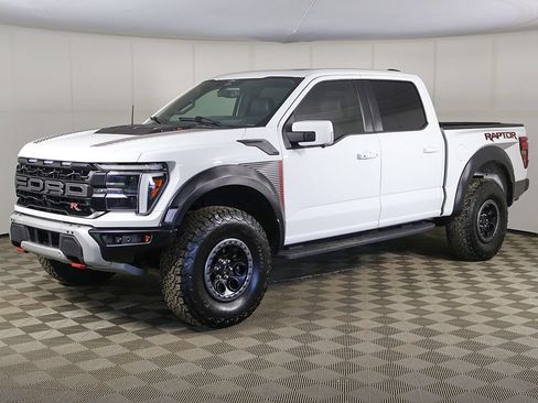 Used 2025 Ford F150 Raptor AWD/4WD image 13