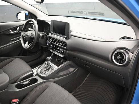 Used 2022 Hyundai Kona SEL w/ Convenience Package image 10