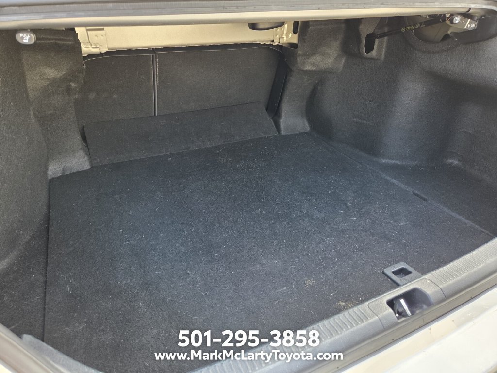 Used 2022 Toyota Camry SE FWD image 13