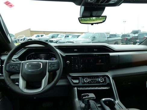 New 2026 GMC Sierra 1500 Denali AWD/4WD image 19