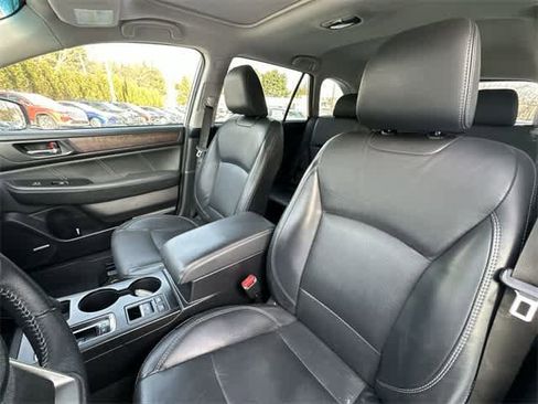Used 2019 Subaru Outback 2.5i Limited image 17