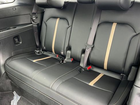 New 2026 MAZDA CX-90 3.3 Turbo w/ Premium Plus Pkg image 16