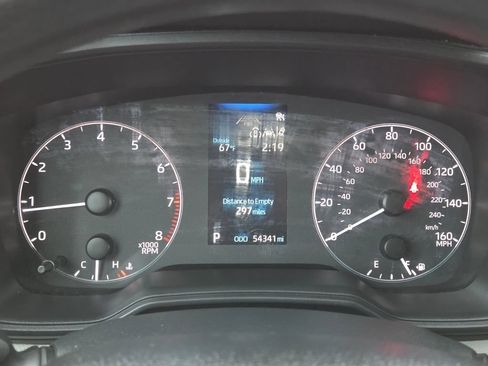 Used 2024 Toyota Corolla LE FWD image 29