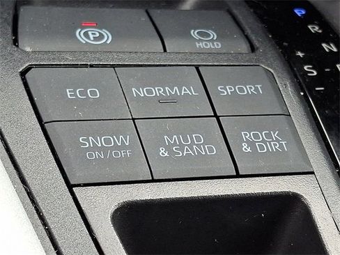 Used 2025 Toyota RAV4 LE image 22