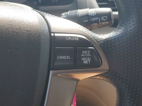 Used 2015 Honda Odyssey LX image 23