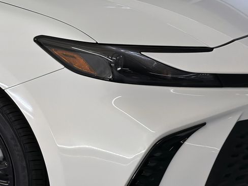 Used 2026 Toyota Camry SE w/ Convenience Package FWD image 12