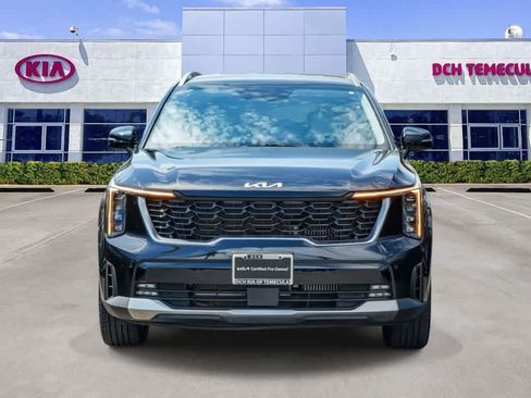 Certified 2025 Kia Sorento EX AWD/4WD image 2