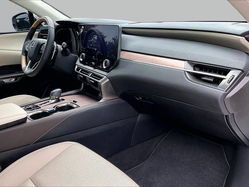Used 2024 Lexus RX 350 Premium w/ Accessory Package (Z1) FWD image 19
