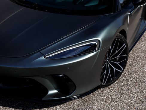 Used 2025 McLaren GTS RWD image 36