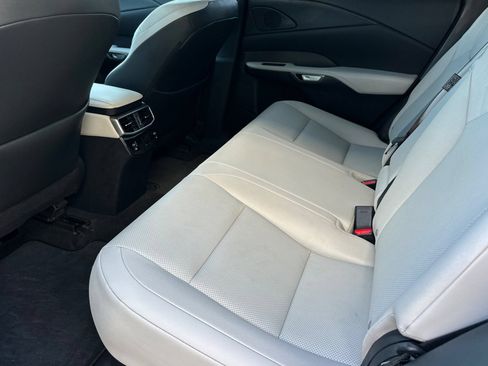Used 2024 Lexus RX 350 Premium w/ Convenience Package AWD/4WD image 12