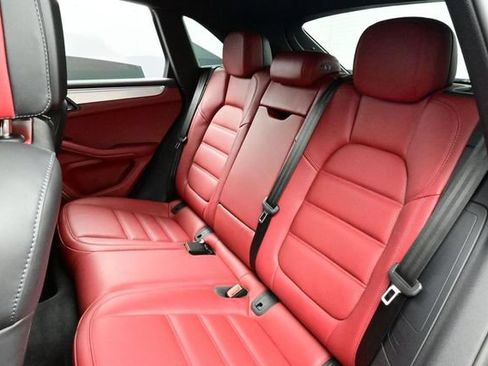 Certified 2023 Porsche Macan GTS AWD/4WD image 13