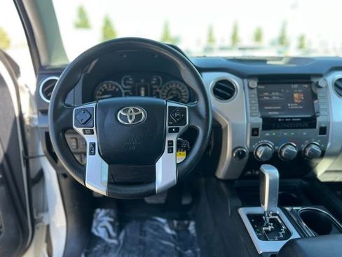 Used 2020 Toyota Tundra SR5 w/ SR5 Upgrade Package AWD/4WD image 16