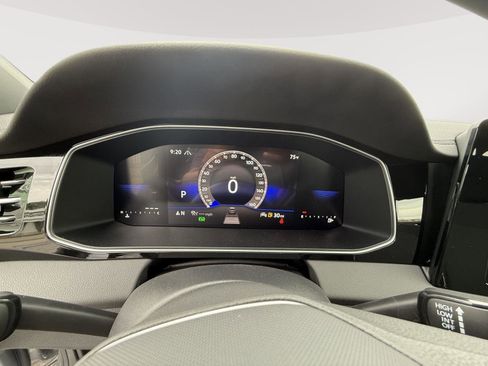 New 2025 Volkswagen Jetta Sport image 13