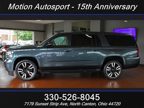 Used 2019 Chevrolet Suburban Premier w/ RST 6.2L Performance Edition AWD/4WD image 7