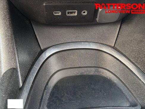 Used 2021 Chevrolet Malibu LT w/ Redline Edition FWD image 11