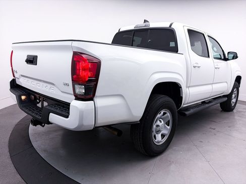 Used 2023 Toyota Tacoma SR AWD/4WD image 13