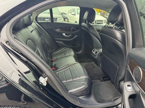 Used 2015 Mercedes-Benz C 300 4MATIC Sedan image 22