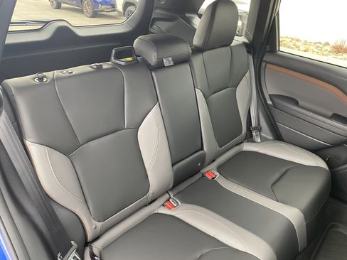 Used 2025 Subaru Forester Sport image 20