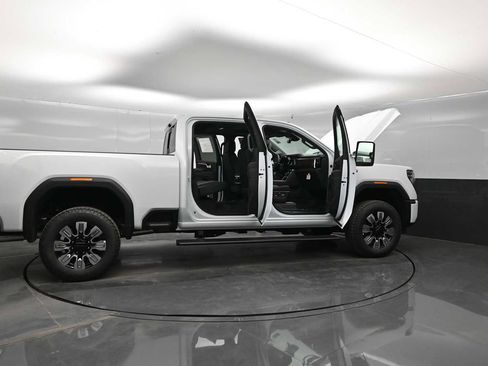 New 2026 GMC Sierra 2500 Denali w/ Denali Reserve Package AWD/4WD image 45