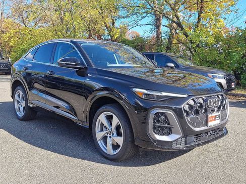 New 2025 Audi Q5 Premium Plus image 10