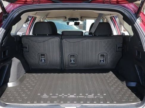 Used 2022 Subaru Outback Premium image 27