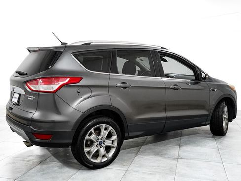 Used 2015 Ford Escape Titanium w/ Equipment Group 301A AWD/4WD image 7
